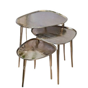 โต๊ะข้างเนื้อค้อนทำด้วยมือดีไซน์ทันสมัยอลูมิเนียมโลหะชุบเงินสำหรับบ้านโรงแรมร้านอาหารเฟอร์นิเจอร์ - Product Image 4