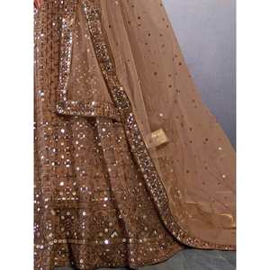 Magnifique Lehenga Choli en tulle avec broderie de sequins et de fils marron clair, prêt à porter pour les vêtements de mariage - Product Image 2