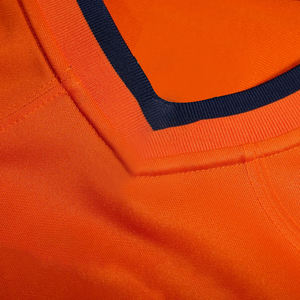 Service OEM Maillot de football américain sur mesure orange Tendance Designs multicolores, Maillots de football Hot New Selling - Product Image 6