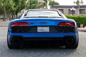 สภาพดีเยี่ยม รถมือสอง ปี 2022 ออดี้ R8 V10 Performance Coupe ขับเคลื่อนล้อหลัง 9 พันไมล์ - Product Image 6