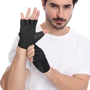 Venta al por mayor de guantes de gimnasio antideslizantes de neopreno transpirable de medio dedo levantamiento de pesas y guantes de entrenamiento físico para hombres y mujeres - Product Image 2