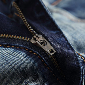 Nouvelle dernière tendance 2025 coupe ample hommes décontracté Jean Shorts avec cordon personnalisé hommes Streetwear jean Shorts - Product Image 3