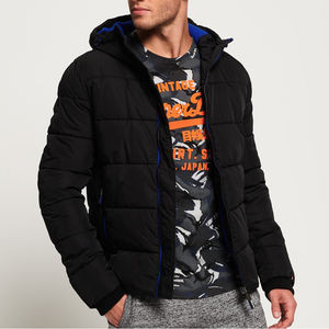 Chaqueta acolchada de invierno negra Lisa OEM con bolsillos ocultos Forro grueso y cálido Ropa para exteriores Chaquetas con burbujas con logotipo personalizado - Product Image 2