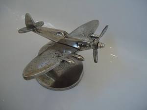 Figurine de bureau vintage en aluminium en métal Supermarine Spitfire, présentoir d'avion à collectionner, décor à la maison - Product Image 6