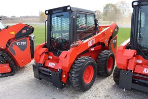 Minicargador Kioti SL750 - Product Image 2