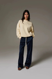 Sudadera de Forro Polar para Mujer, Invierno y Otoño, 100% Algodón, Estilo Urbano Cálido, Corte Holgado, Tejido Cómodo, Marca Personalizada, MOQ Bajo - Product Image 4