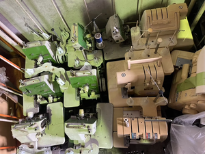 จักรเย็บผ้าโอเวอร์ล็อกมือสอง205สิ่งทออุตสาหกรรม - Product Image 6