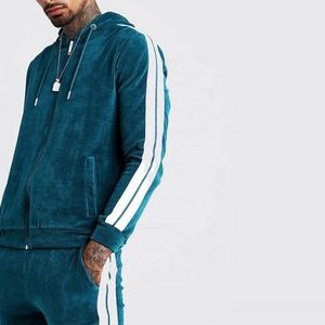 Survêtement deux pièces en velours à rayures avec rayure blanche pour hommes, sweats à capuche très ajustés, en tissu polaire imprimé, avec logo personnalisé - Product Image 5