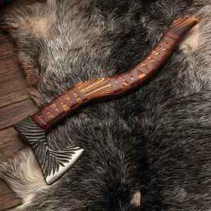 Hache Tomahawk, hache viking de qualité supérieure, en acier à haute teneur en carbone, avec manche en bois, vente en gros, haute qualité, pour le camping, avec étui - Product Image 5