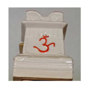 Maceta de cerámica rústica con superficie terminada a mano, una adición encantadora a patios de ajustes interiores o exhibiciones creativas de plantas - Product Image 2