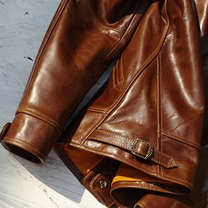 Chaqueta de piel de vaca auténtica para hombre, abrigo de béisbol ajustado corto Vintage con soporte, estilo cosaco Menlo al óleo hecho a mano para motocicletas - Product Image 4