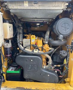 ใหม่และใช้ 4x4 ล้อไดรฟ์/แทร็กด้านหน้าติดตามมินิรถตักล้อยาง CAT246D Steer พร้อมถัง Steer /ค้อน Breaker - Product Image 5