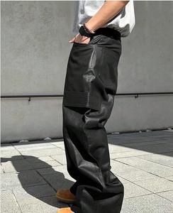 Pantalon ample et évasé sur mesure en cuir de mouton et d'agneau pour homme, avec plusieurs poches, style baggy, collection 2026 - Product Image 3