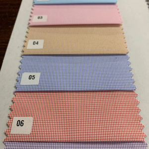 Garavani 58 pulgadas de ancho Poly Cotton Shirting Fabric Plain Dyed 120gsm Suministro de fábrica Venta al por mayor Indian Garment Fabric Boys - Product Image 1