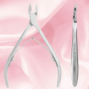 Ensemble de manucure 3PRO Master - Pince à cuticules en acier de 14 mm 4013 avec bords de coupe inclinés et poignées de 8 cm - Product Image 3