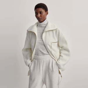 Chaqueta Sherpa Egret de gran tamaño para mujer con bolsillos con cremallera Ropa de abrigo de invierno acogedora y elegante - Product Image 2