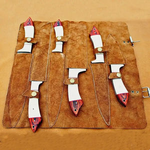 Juego de Cuchillos de Cocina Profesionales Burraq, Hechos a Mano con Acero de Damasco, 6 Piezas, Cuchillos de Chef con Mango de Madera, Ecológicos y Aptos para Lavavajillas - Product Image 3