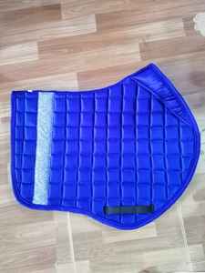 Alfombra para Silla de Montar a Caballo y Bolsa para Heno a Bajo Precio - Tela de Alta Calidad, Color y Logotipo Personalizables - Product Image 6