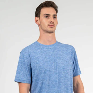 Camiseta cómoda de rendimiento para hombre, ligera, transpirable y perfecta para el uso diario y las actividades deportivas, camisetas para hombre - Product Image 1