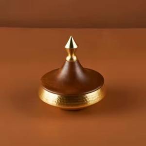 Bol en métal de haute qualité fini poli, boîte décorative pour fruits secs, dattes, service avec couvercle en bois - Product Image 4