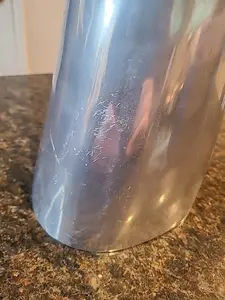 Vase à fleurs de table en fer finition or de qualité supérieure, style côtier, écologique, décoration de luxe pour la maison, fait main, élégant pour le salon - Product Image 5