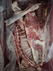 ผู้จัดจำหน่ายเนื้อวัว (เนื้อควาย) แช่แข็งไร้กระดูก ฮาลาล คุณภาพสูง พร้อมคุณสมบัติคาเฟอีน ผ่านกระบวนการ IQF - Product Image 3