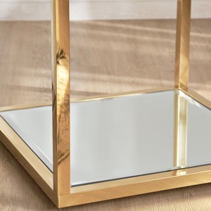 Table d'appoint moderne en verre de forme carrée avec base en métal, parfaite pour le salon, le café, le bureau et les espaces élégants de l'Inde - Product Image 4