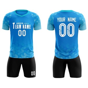 Uniforme de Fútbol Personalizado al por Mayor, Impresión Digital, 100% Poliéster, Secado Rápido, Camiseta y Pantalones Cortos de Fútbol, Absorción de Sudor, Alto Rendimiento - Product Image 4