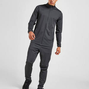 2025 Fabricante de alta calidad con logotipo personalizado Nuevo diseño Trending Chándal de invierno para hombres con servicio OEM - Product Image 4