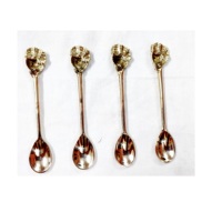 Couverts élégants cuillère à café Design coquille ensemble de 4 pour cuisine et fête de mariage taille personnalisée Mini cuillère pour enfants à utiliser pour la maison et l'hôtel