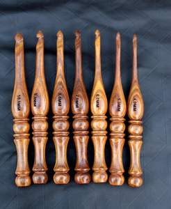 Crochets en bois faits à la main poignée en palissandre couleur et taille personnalisées ensemble de 7 pièces meilleur cadeau - Product Image 4