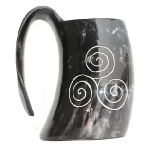 Auténtica taza de cuerno para beber tallada Premium pintada a mano estilo Animal tallado técnica pulida para regalos corporativos de boda - Product Image 1