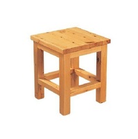 Klassischer Holztisch hand gefertigt aus starkem Massivholz, ideal für Wohnzimmer Esszimmer Büro Arbeits bereich oder Café Interieur