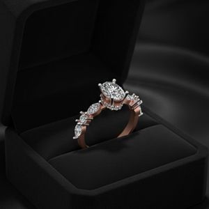 Bague solitaire en diamant en or rose 14 carats - Product Image 1