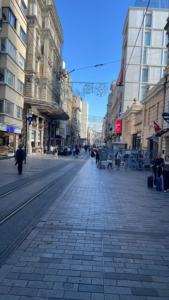 Pérgola Retráctil de Aleación de Aluminio con Recubrimiento en Polvo, Bioclimática, Elegante, Moderna, con LED, Duradera - Product Image 2