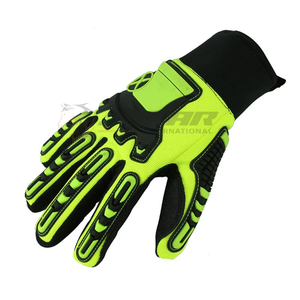Guantes resistentes al calor Con exterior resistente para proteger las manos de las chispas y las superficies calientes en las operaciones de soldadura y fundición - Product Image 6