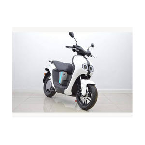 2023 YAAMAHAS Neeo EVV 50cc électrique Diirt Biike 0 Miileage, système de conduite à chaîne avancé, freins Diisc puissants - Product Image 1