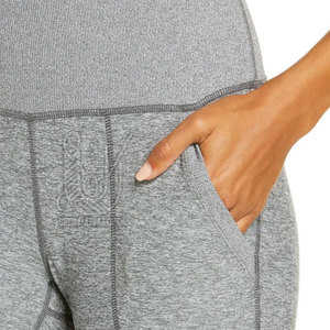 En stock Leggings décontractés pour femmes de haute qualité 100% coton respirant à séchage rapide taille mi-haute design unique fabriqué au Pakistan - Product Image 5
