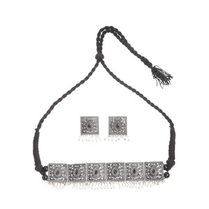 Juego de Joyería de Moda de 7 Piezas en Negro Oxidado - Product Image 6