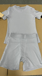 OEM personalizado 2024 Primavera Verano salón lleva camiseta acanalada y pantalones cortos streetwear 2 dos piezas loungewear conjuntos de ropa de mujer - Product Image 4