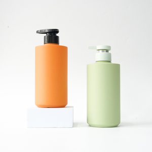 ขวดเครื่องสำอางทรงกระบอก HDPE ขนาด500มล. ปั๊มโลชั่นสำหรับแชมพูครีมนวดผมบอดี้โลชั่นผ้าไหมพิมพ์ลายสกรีน - Product Image 5