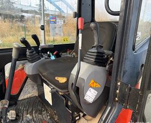 Mini Excavadora de 3.5 Toneladas con Motor Kubota, Excavadora de Orugas de 1 y 2 Toneladas, Mini Excavadora Usada para Casa y Granja en Venta - Product Image 3