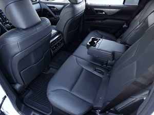 VOITURE D'OCCASION PROPRE 2024 LEXUS LX600 F SUV PRÊTE À ÊTRE EXPÉDIÉE - Product Image 4