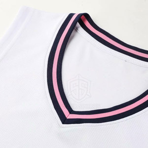 Conjuntos de uniformes de baloncesto profesionales de alta calidad OEM/ODM ropa de baloncesto de talla grande transpirable con logotipo personalizado impreso - Product Image 2