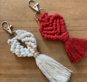 Porte-clés macramé fait main - Product Image 2