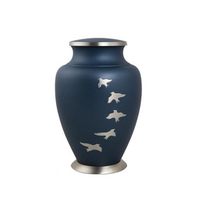 เหยือกใส่เถ้ากระดูกทองเหลืองสำหรับเก็บขี้เถ้า - Product Image 1