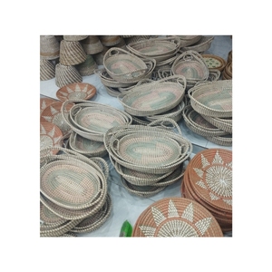 Panier mural bohème de qualité supérieure pour l'accompagnement des plantes grimpantes d'intérieur et le rangement botanique pur pour une garde-robe durable, idéal pour les petits vêtements - Product Image 4