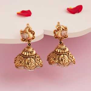 Colgante Étnico Religioso Estilo Antiguo de Aleación de Zinc con Forma de Campana 188055 y Patrón de Corazón para Bodas y Fiestas, con Perlas y Diamantes - Product Image 2