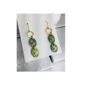 Pendientes de latón pequeños de diseño floral para mujer, fabricados en Nuevo México por pequeños fabricantes de joyería de latón 2026 - Product Image 5