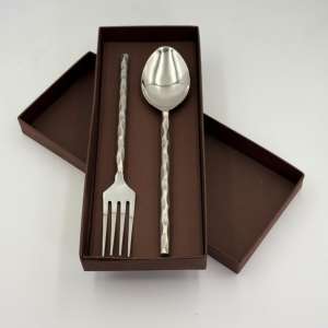 Juego de 2 Servidores de Ensalada de Acero Inoxidable con Mango Repujado para Mesa de Comedor, Vajilla, Servidores de Ensalada - Product Image 6